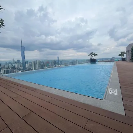The Riveria City By 54Th Fl00R Swimming Pool Kuala Lumpur Exterior photo